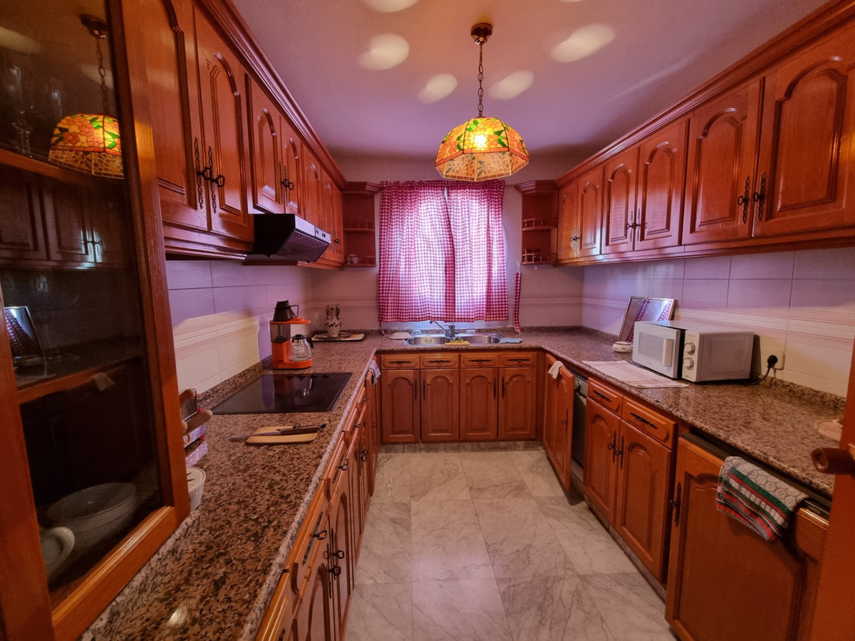 2 Bed Apartment for sale in Calpe Costa Blanca, Alicante, Spain