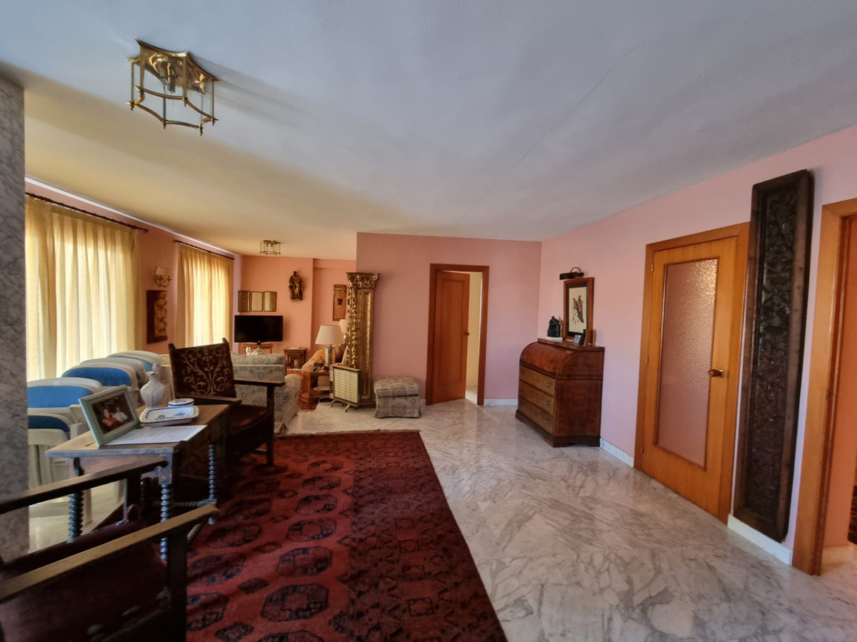 2 Bed Apartment for sale in Calpe Costa Blanca, Alicante, Spain