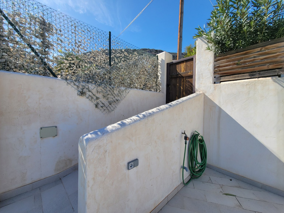 Se vende Villa - Chalet de 3 dormitorios en Costa Blanca, Alicante, España