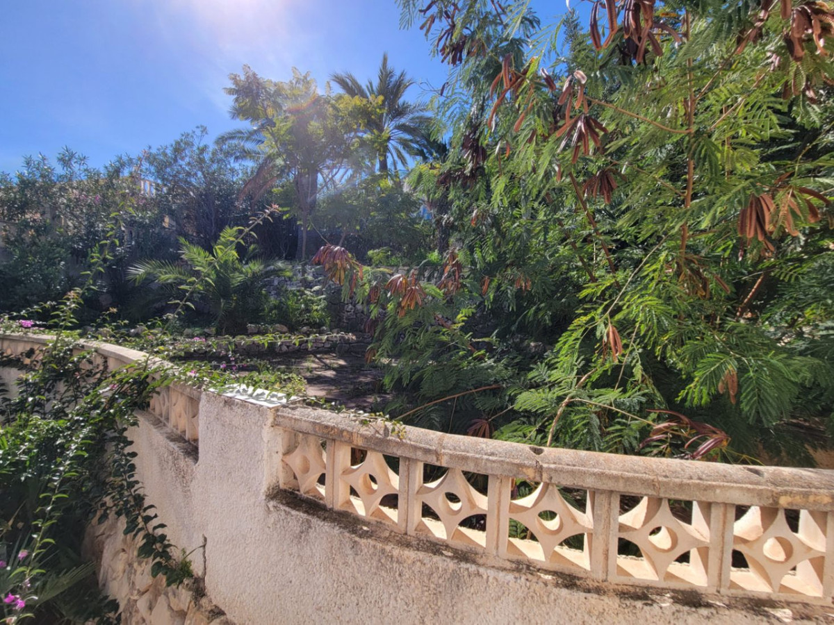 Se vende Villa - Chalet de 3 dormitorios en Costa Blanca, Alicante, España