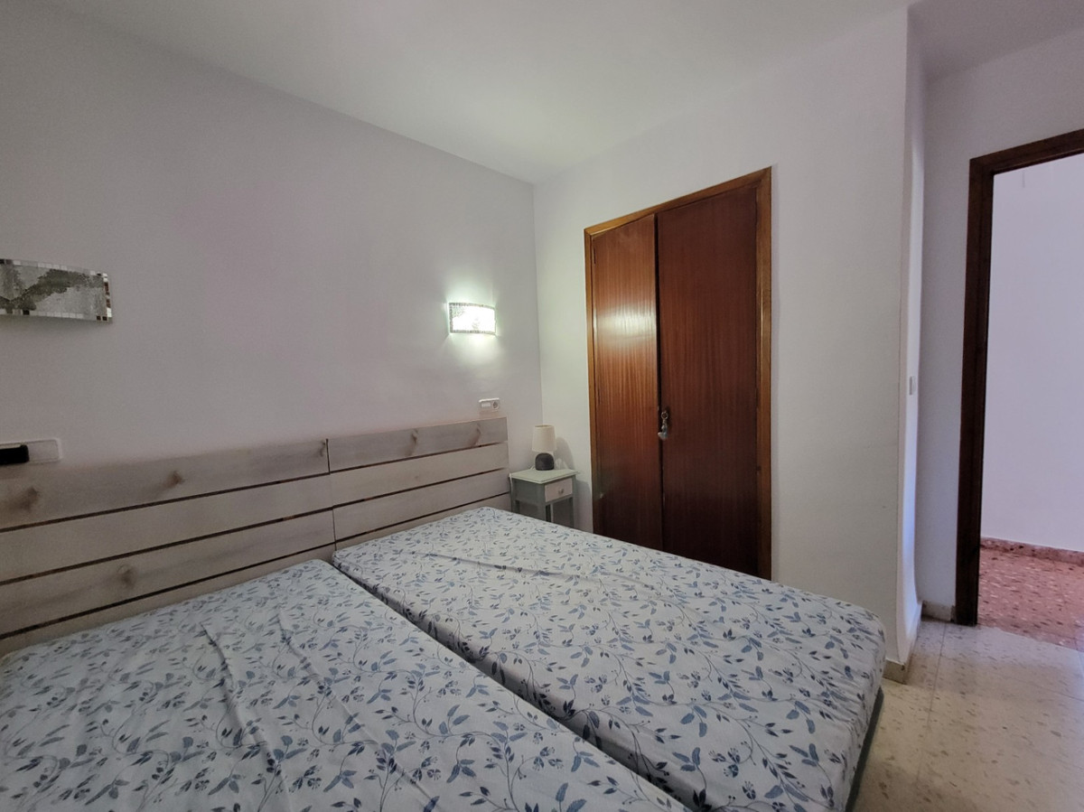 Se vende Villa - Chalet de 3 dormitorios en Costa Blanca, Alicante, España