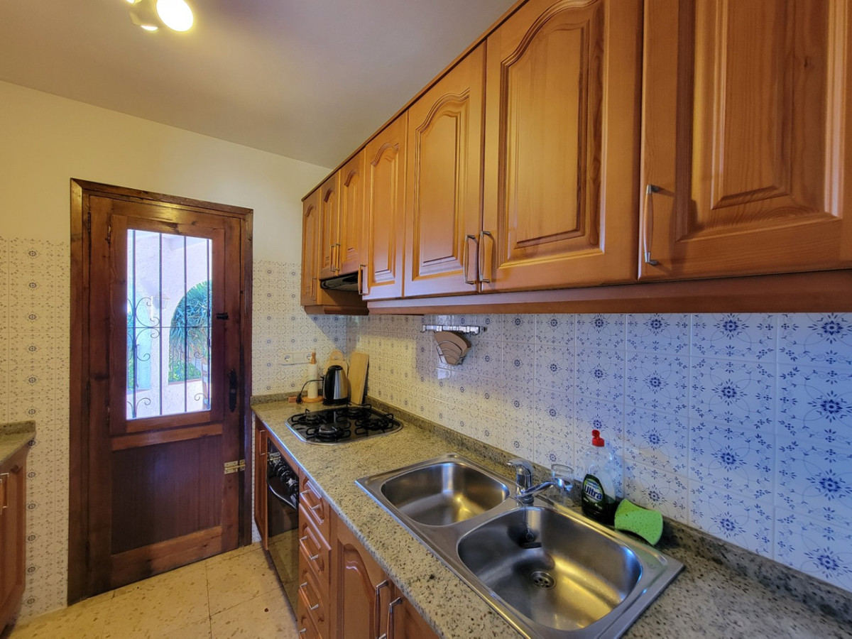 Se vende Villa - Chalet de 3 dormitorios en Costa Blanca, Alicante, España
