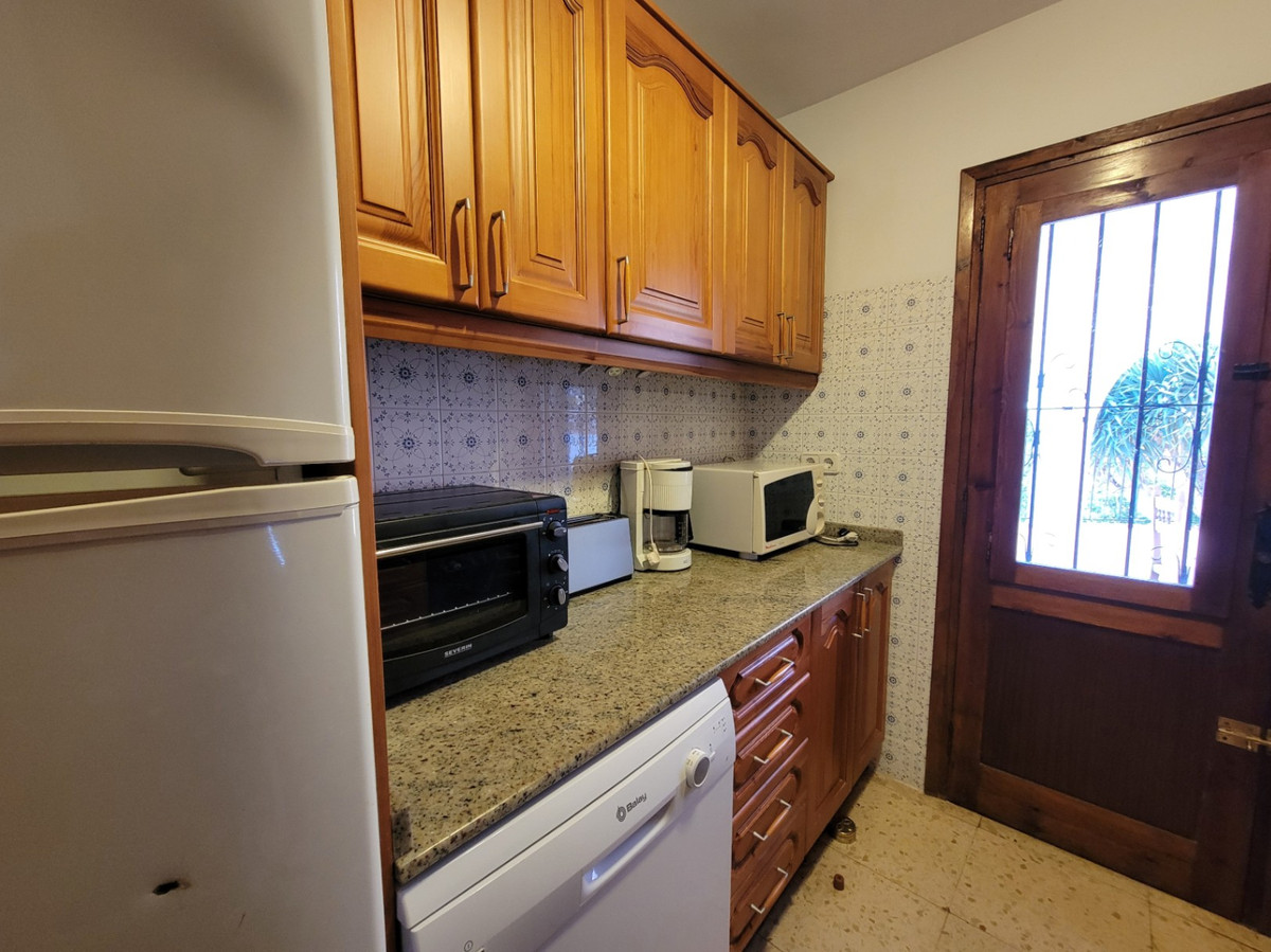 Se vende Villa - Chalet de 3 dormitorios en Costa Blanca, Alicante, España