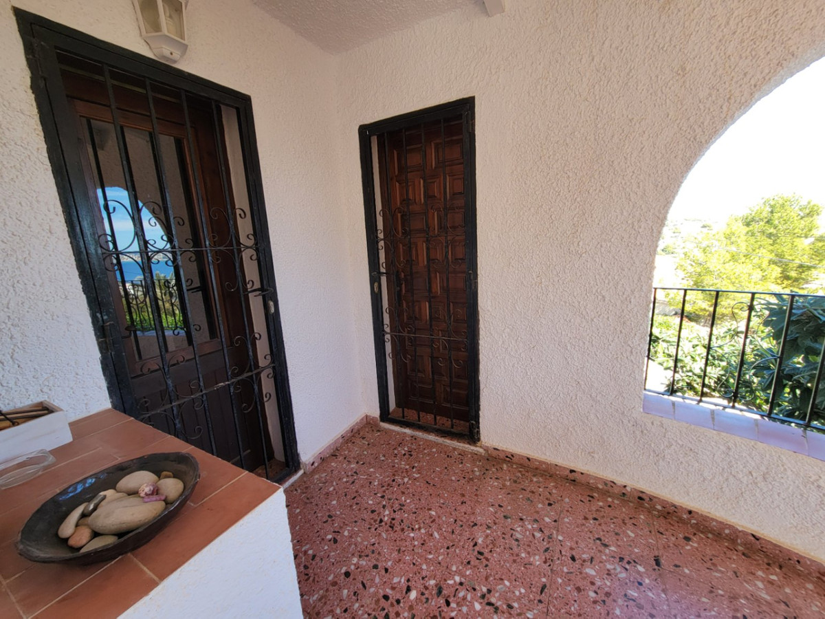 Se vende Villa - Chalet de 3 dormitorios en Costa Blanca, Alicante, España