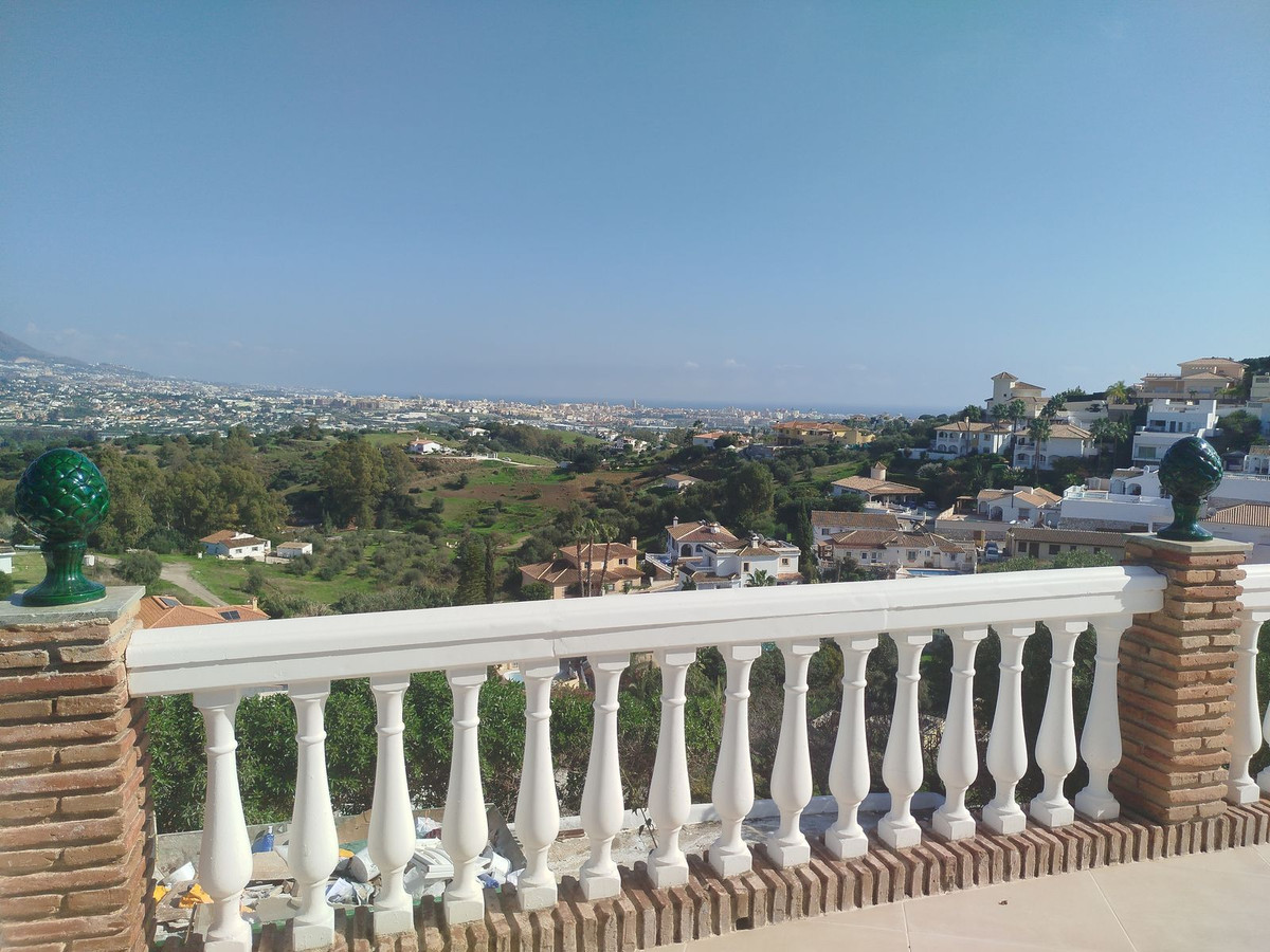 Se vende Villa - Chalet de 3 dormitorios en Costa Del Sol, Málaga, España