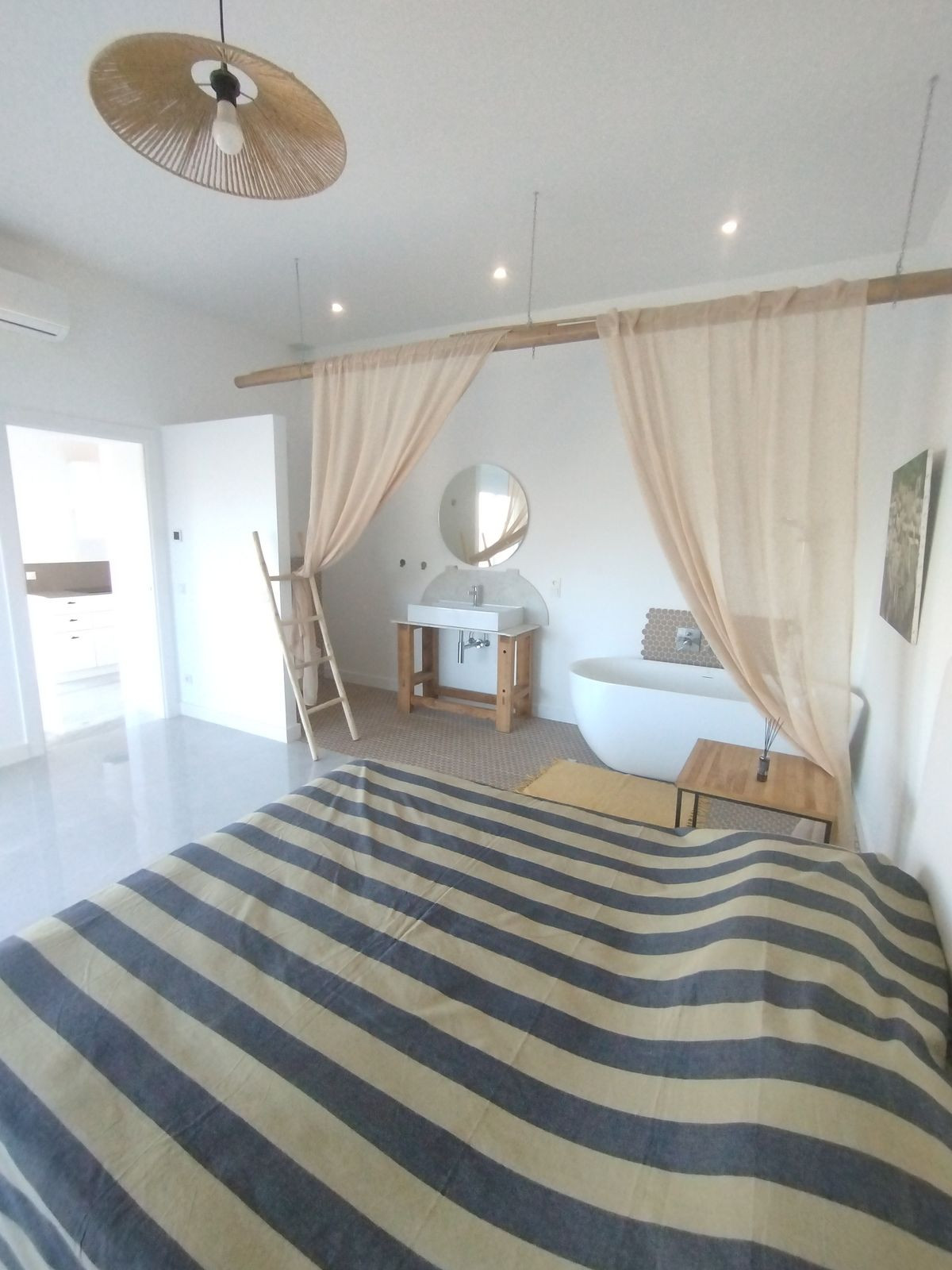 Se vende Villa - Chalet de 3 dormitorios en Costa Del Sol, Málaga, España
