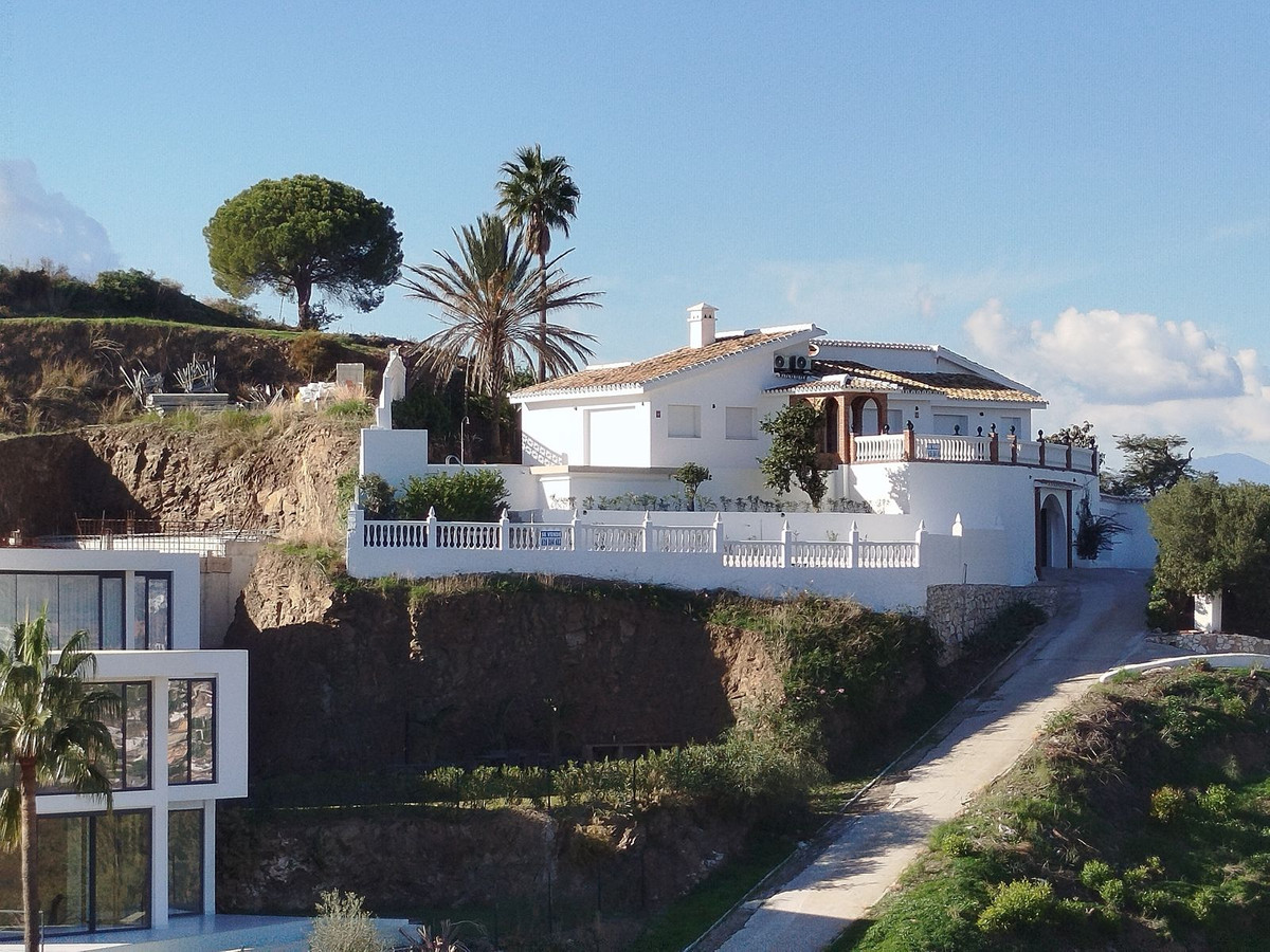 Se vende Villa - Chalet de 3 dormitorios en Costa Del Sol, Málaga, España