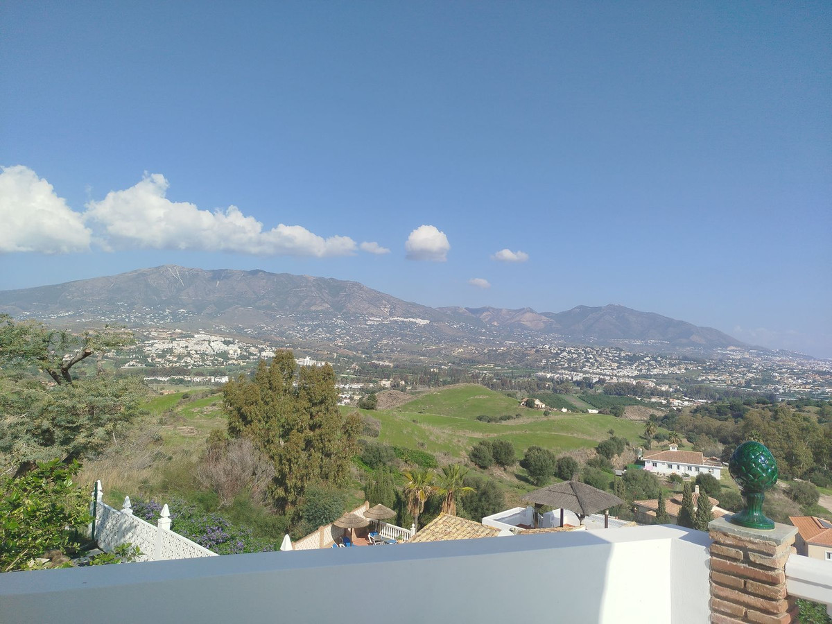 Se vende Villa - Chalet de 3 dormitorios en Costa Del Sol, Málaga, España
