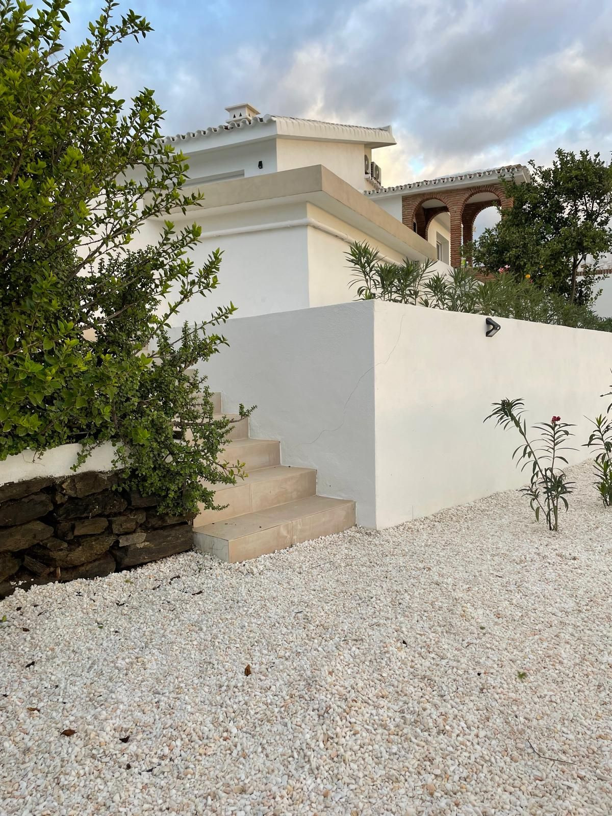 Se vende Villa - Chalet de 3 dormitorios en Costa Del Sol, Málaga, España
