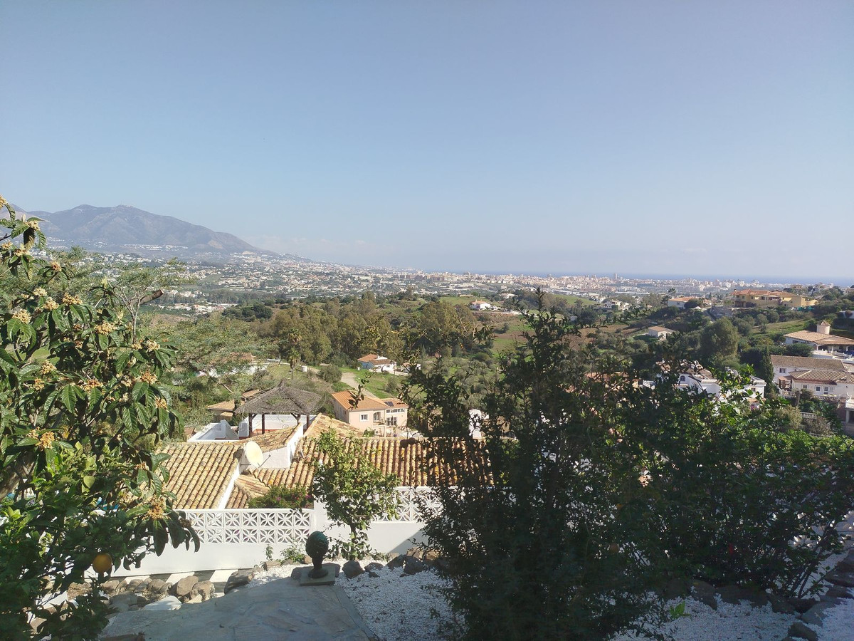 Se vende Villa - Chalet de 3 dormitorios en Costa Del Sol, Málaga, España