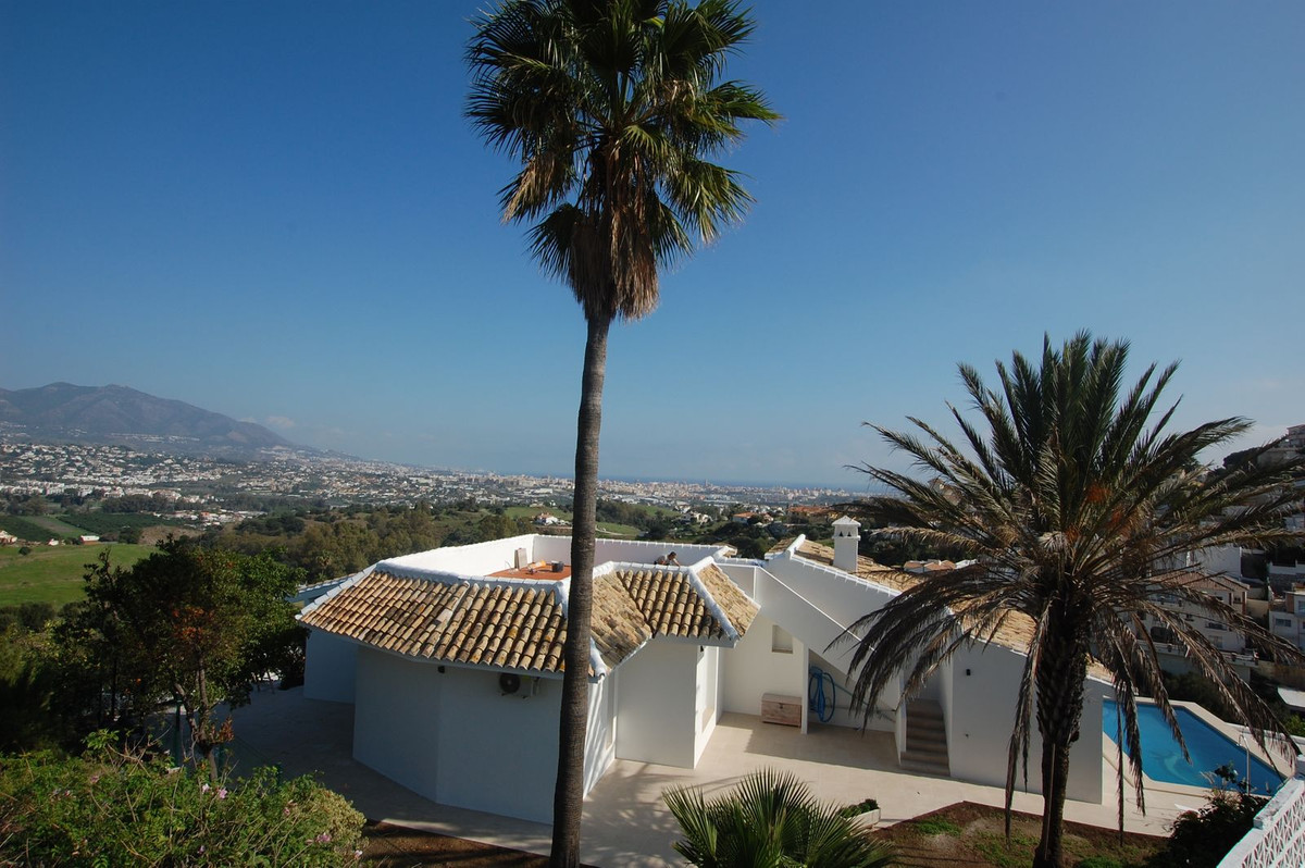 Se vende Villa - Chalet de 3 dormitorios en Costa Del Sol, Málaga, España