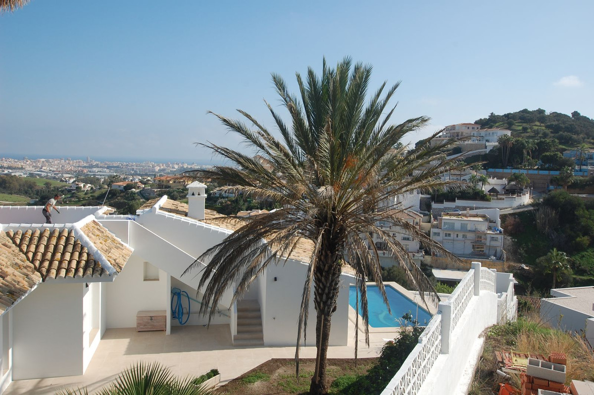 Se vende Villa - Chalet de 3 dormitorios en Costa Del Sol, Málaga, España