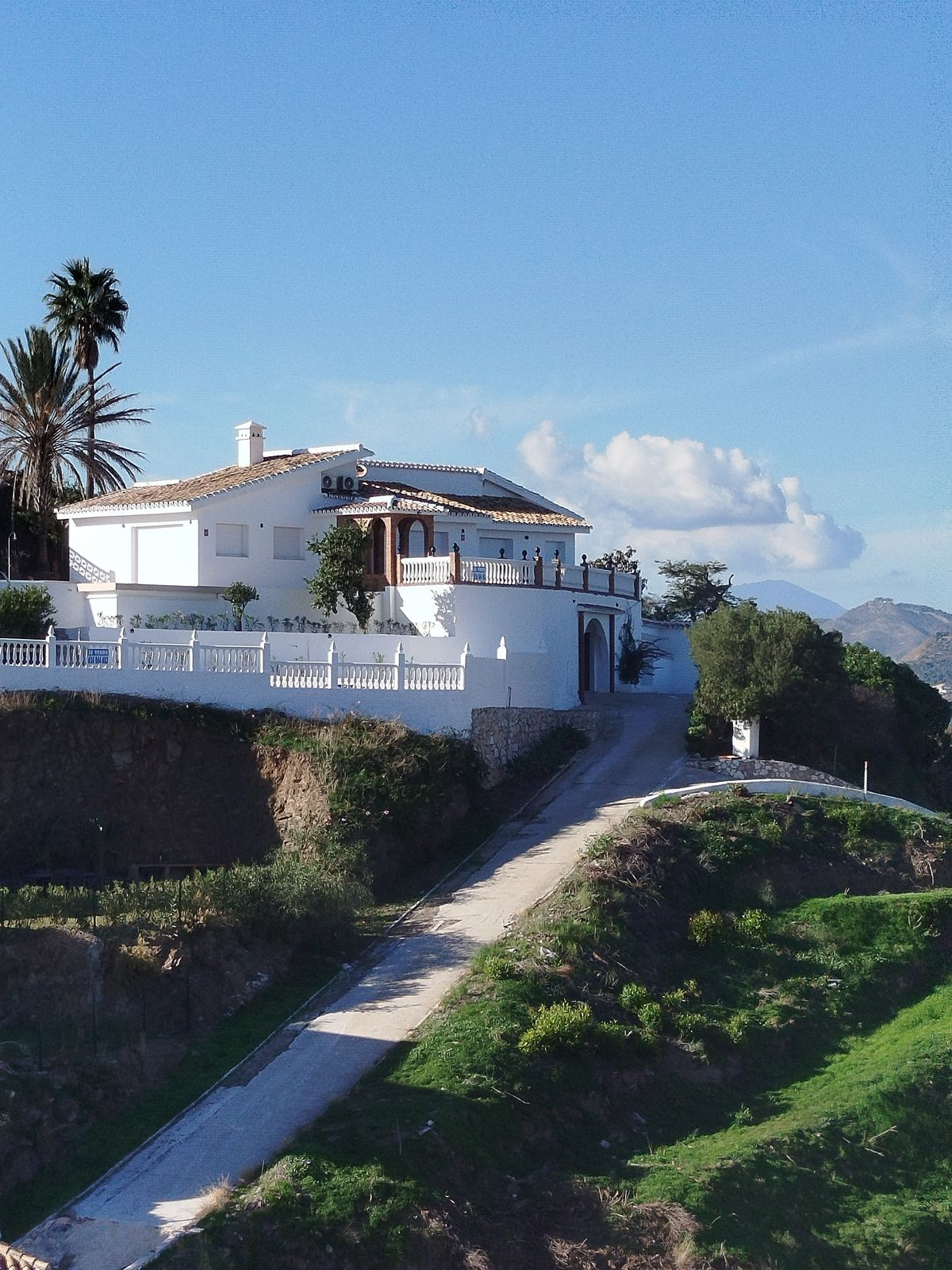 Se vende Villa - Chalet de 3 dormitorios en Costa Del Sol, Málaga, España