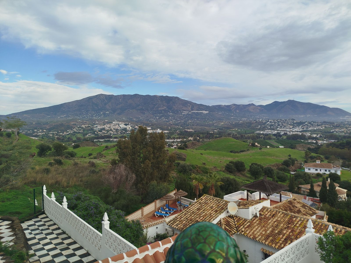 Se vende Villa - Chalet de 3 dormitorios en Costa Del Sol, Málaga, España