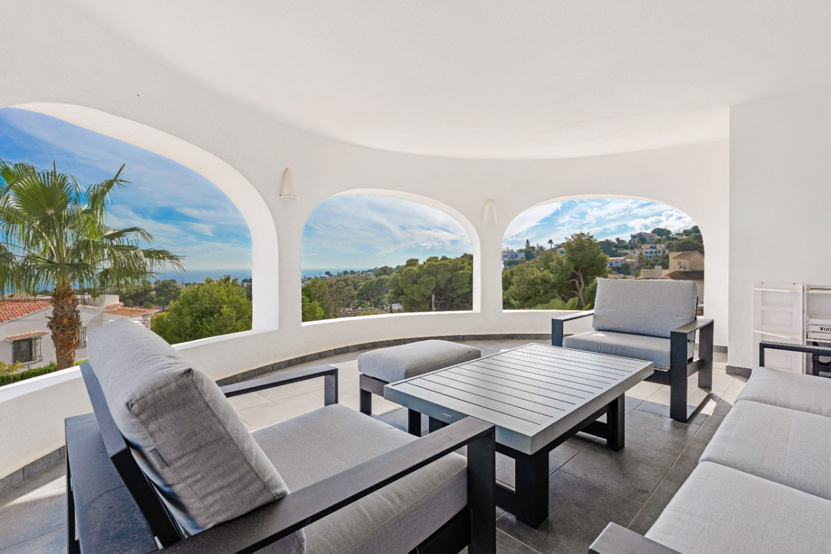 4 Bed Townhouse for sale in Javea Costa Blanca, Alicante, Spain