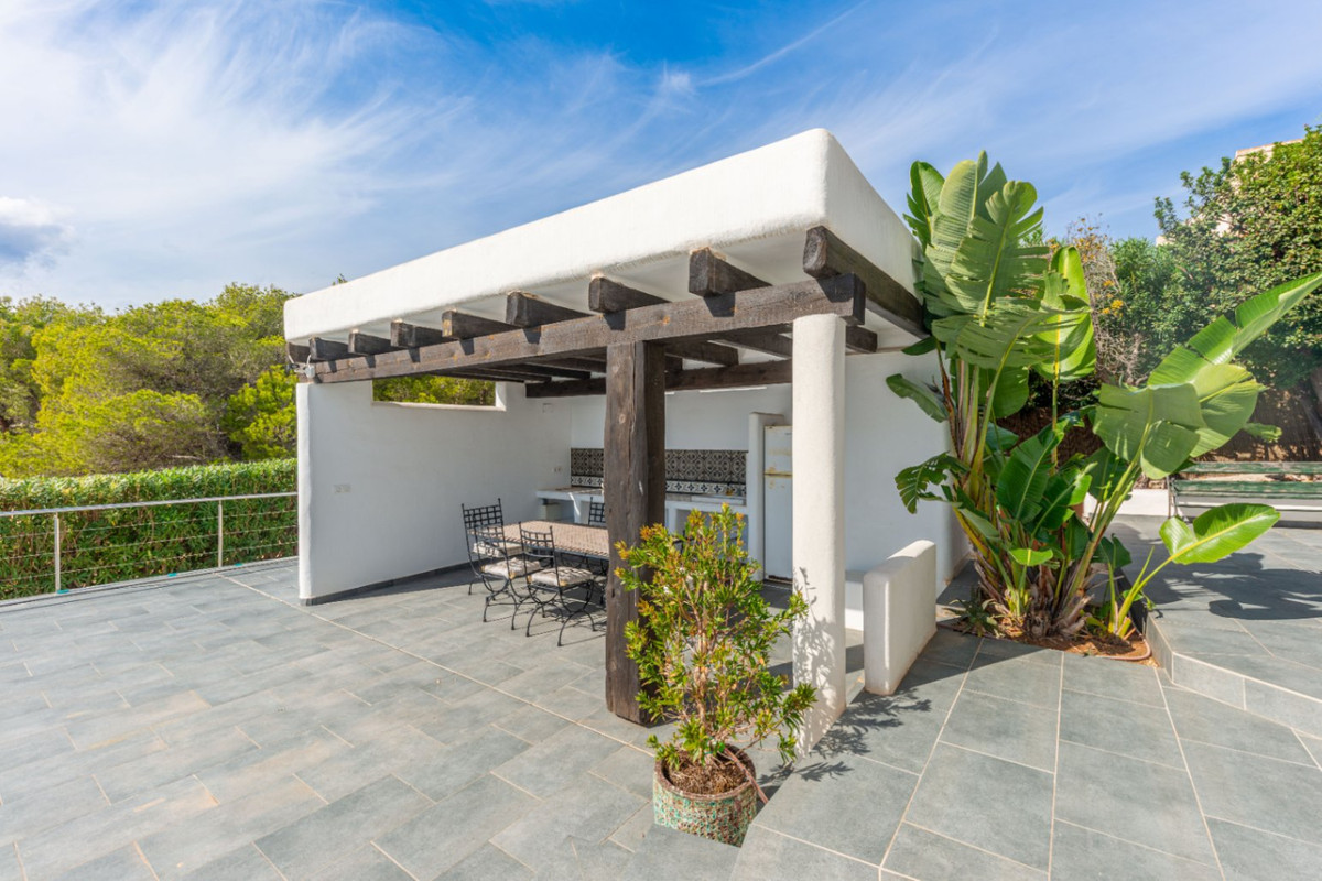 4 Bed Townhouse for sale in Javea Costa Blanca, Alicante, Spain