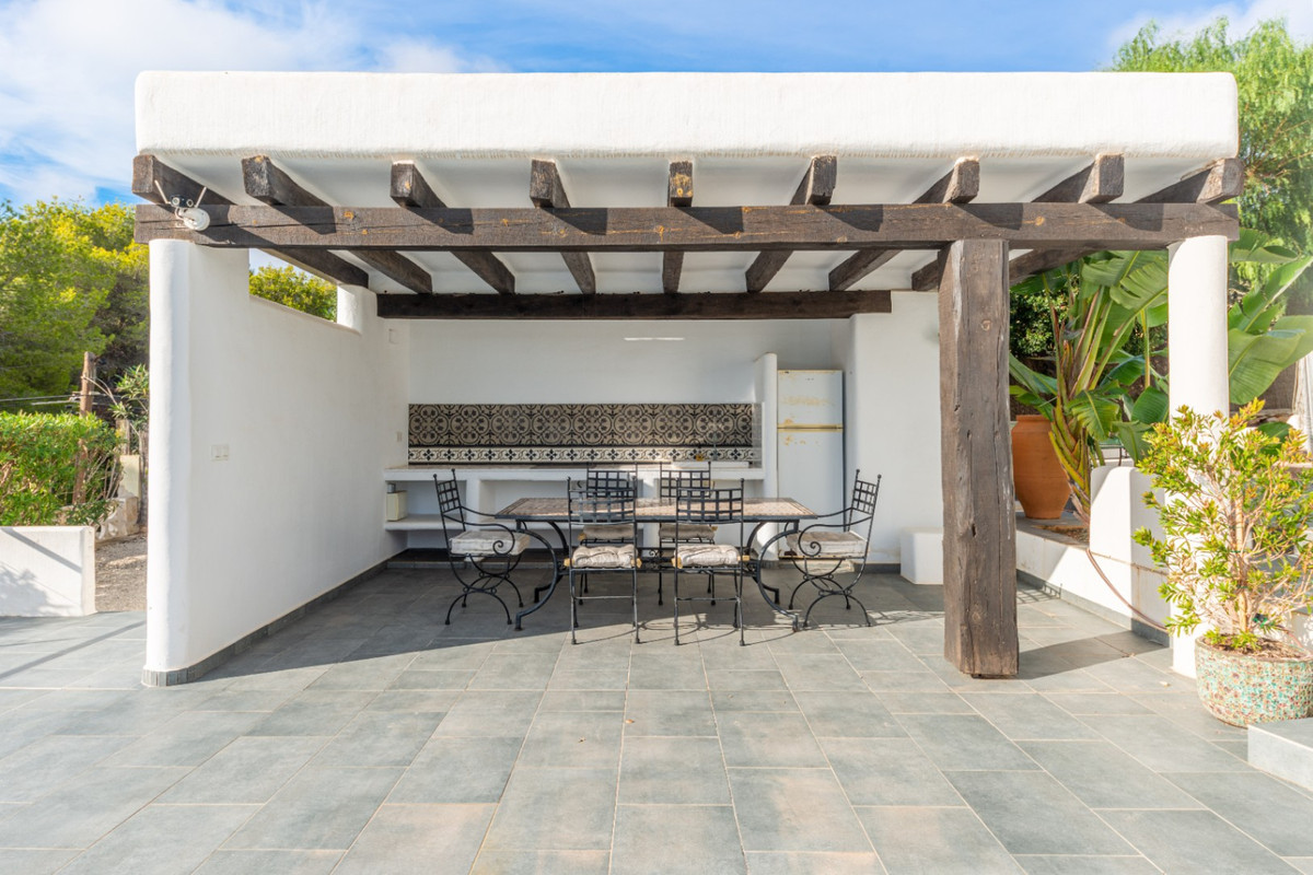4 Bed Townhouse for sale in Javea Costa Blanca, Alicante, Spain