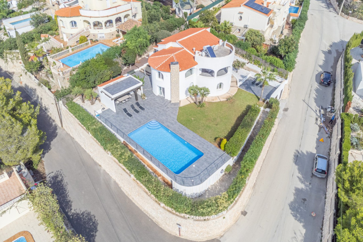 4 Bed Townhouse for sale in Javea Costa Blanca, Alicante, Spain