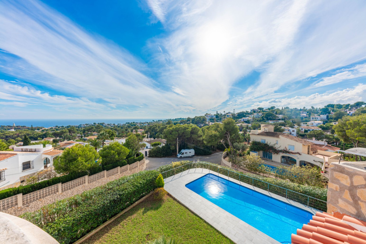 4 Bed Townhouse for sale in Javea Costa Blanca, Alicante, Spain