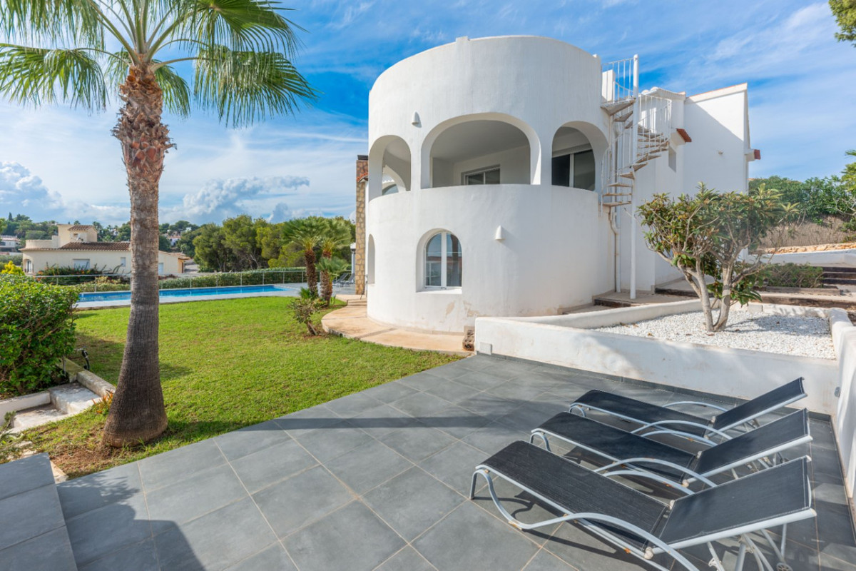 4 Bed Townhouse for sale in Javea Costa Blanca, Alicante, Spain
