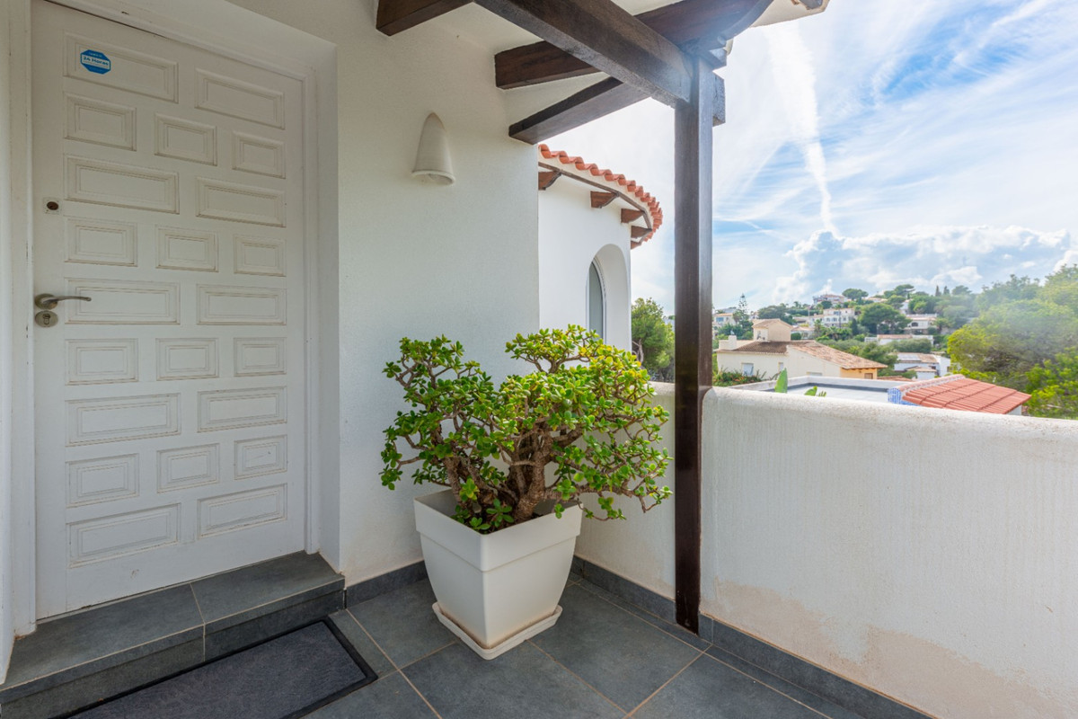4 Bed Townhouse for sale in Javea Costa Blanca, Alicante, Spain
