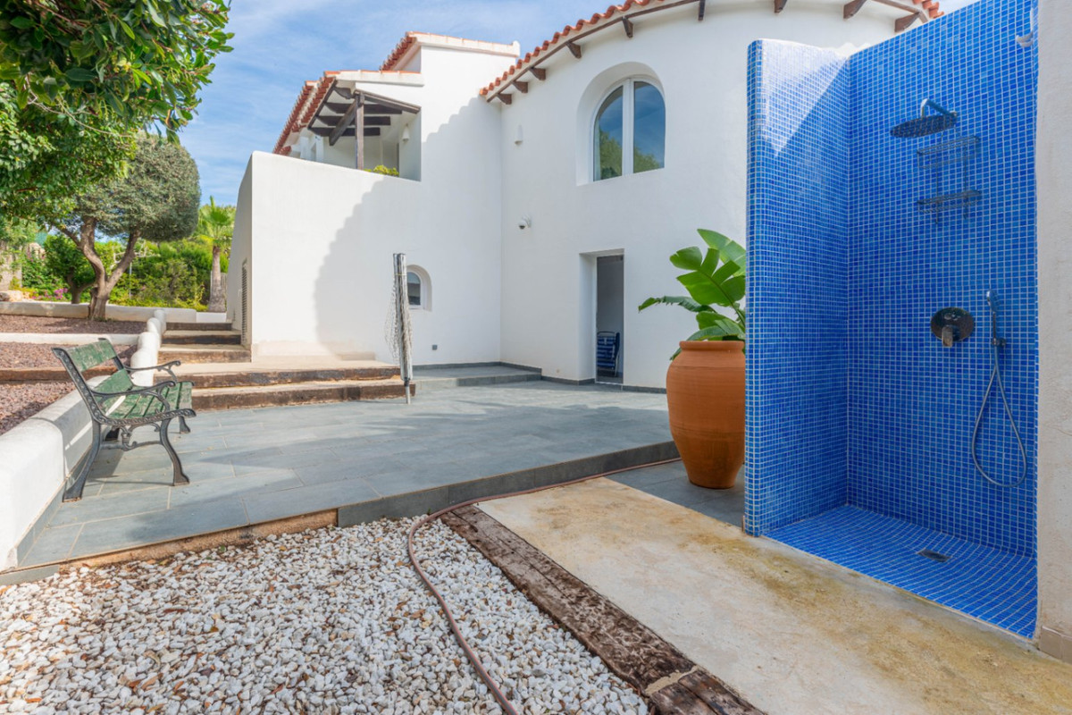 4 Bed Townhouse for sale in Javea Costa Blanca, Alicante, Spain