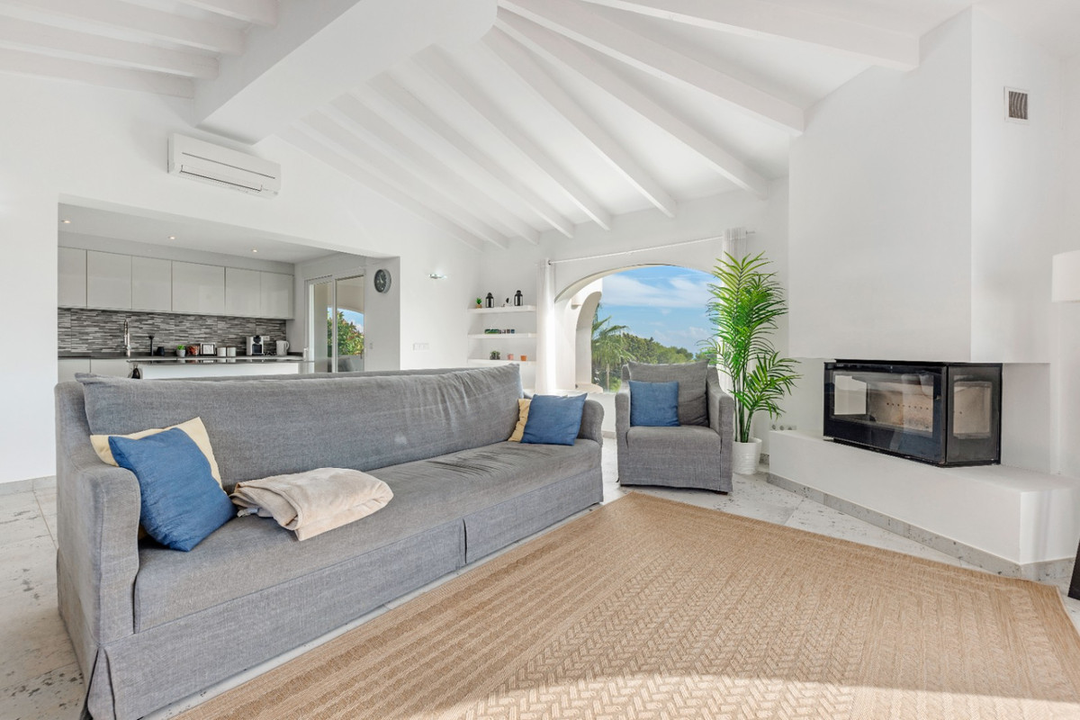 4 Bed Townhouse for sale in Javea Costa Blanca, Alicante, Spain
