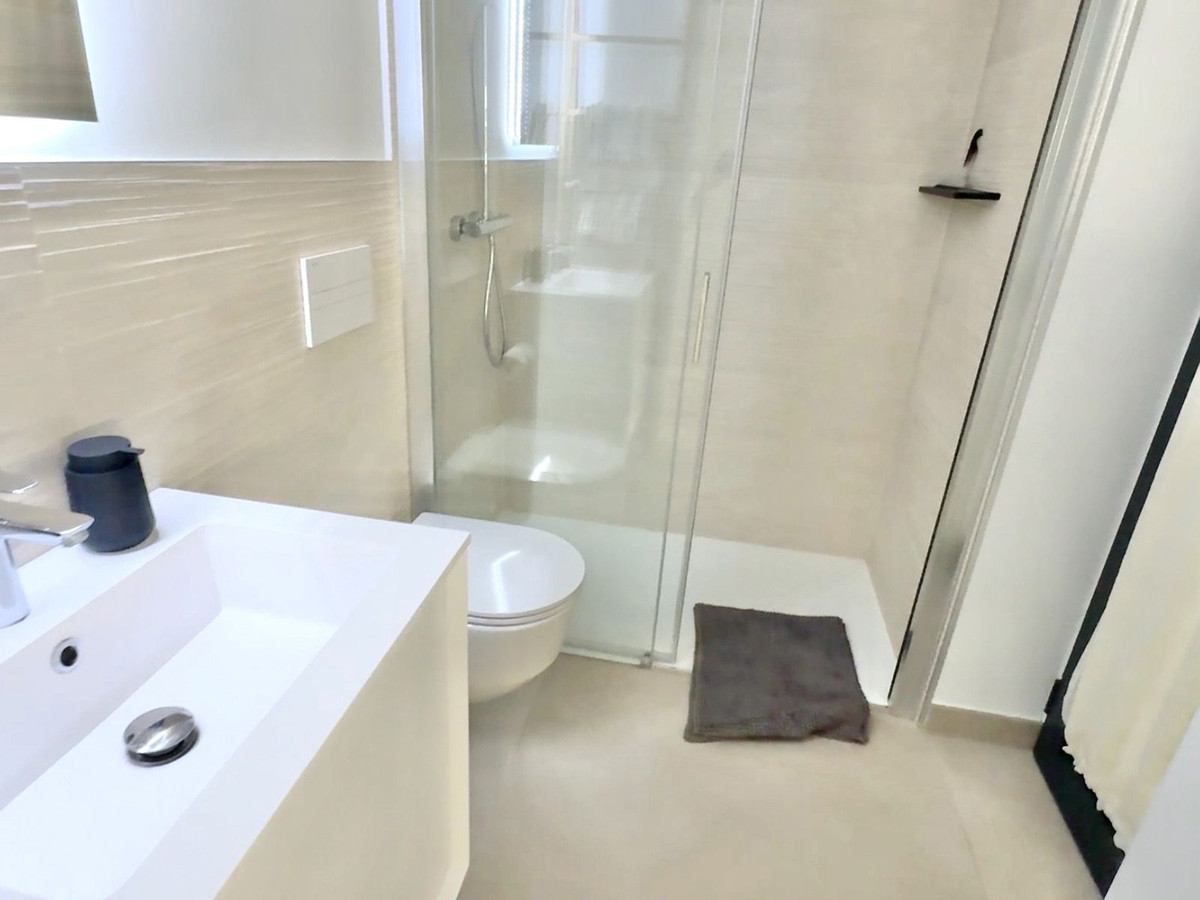 Se vende Ático de 2 dormitorios en Costa Del Sol, Málaga, España
