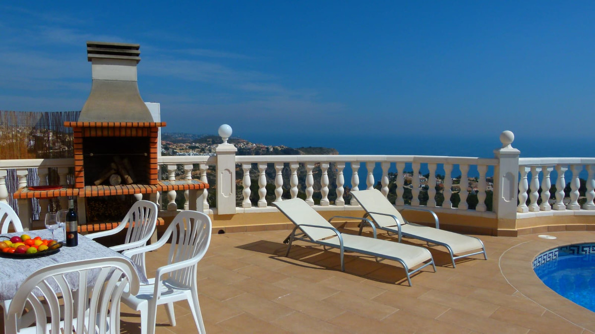 Se vende Villa - Chalet de 3 dormitorios en Costa Blanca, Alicante, España