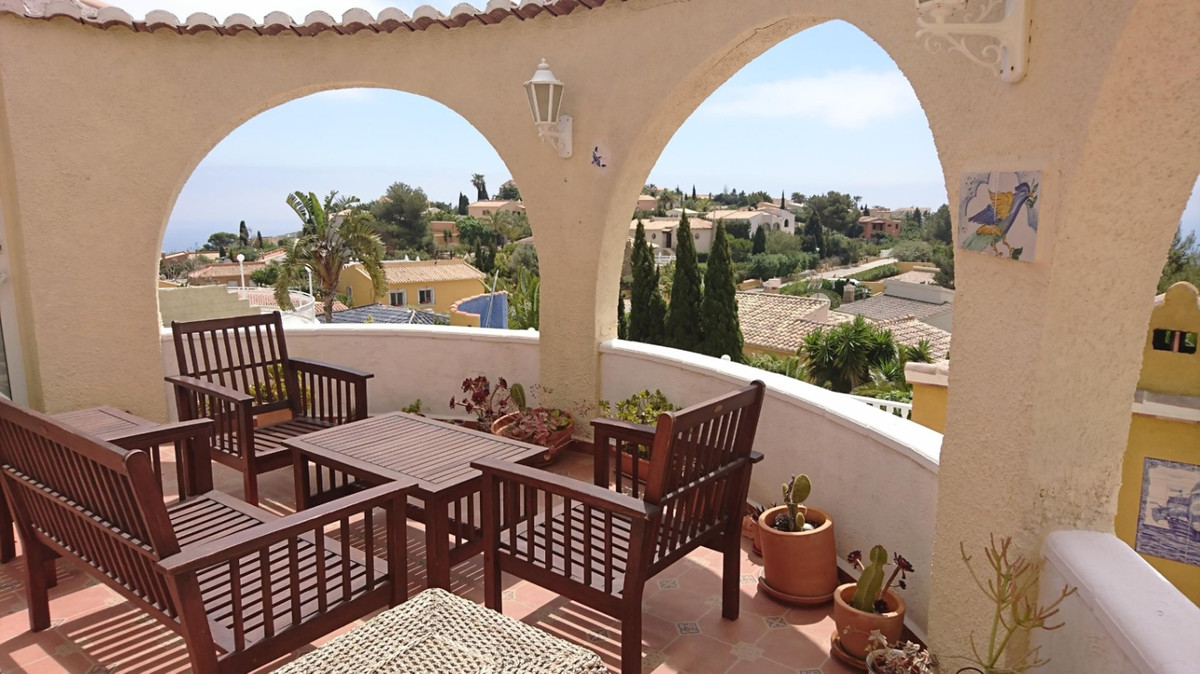 Se vende Villa - Chalet de 5 dormitorios en Costa Blanca, Alicante, España