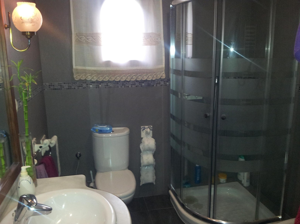 Se vende Villa - Chalet de 5 dormitorios en Costa Blanca, Alicante, España