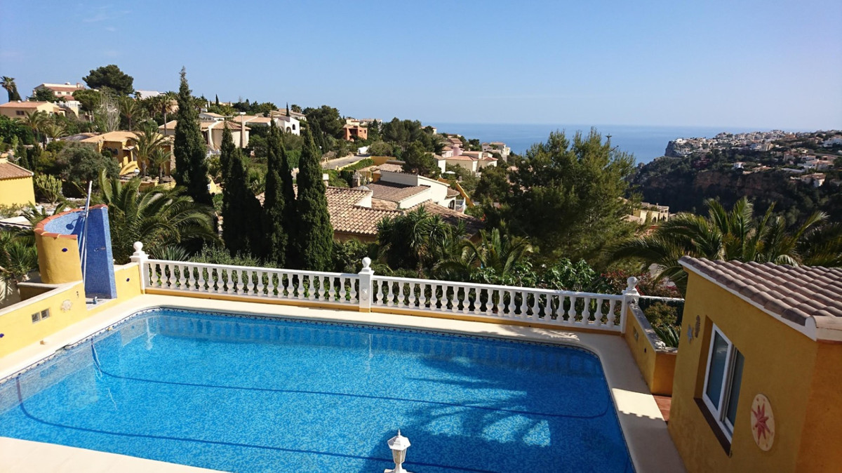 Se vende Villa - Chalet de 5 dormitorios en Costa Blanca, Alicante, España