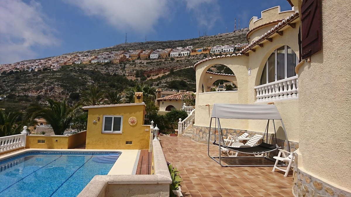 Se vende Villa - Chalet de 5 dormitorios en Costa Blanca, Alicante, España