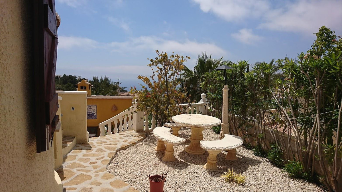 Se vende Villa - Chalet de 5 dormitorios en Costa Blanca, Alicante, España