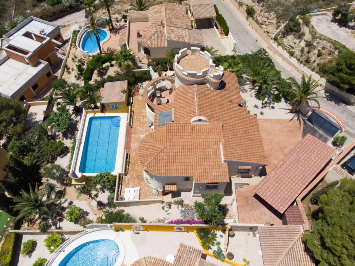 Se vende Villa - Chalet de 5 dormitorios en Costa Blanca, Alicante, España