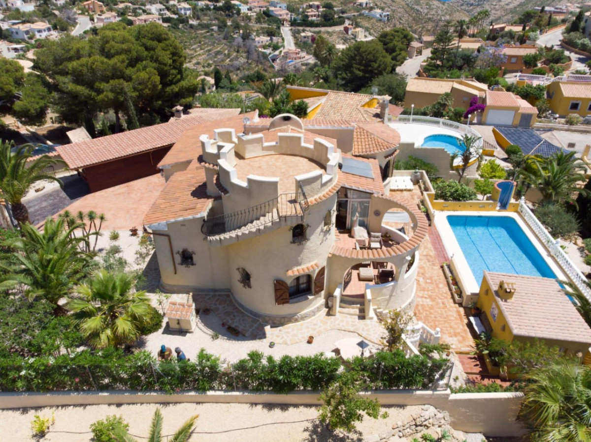 Se vende Villa - Chalet de 5 dormitorios en Costa Blanca, Alicante, España