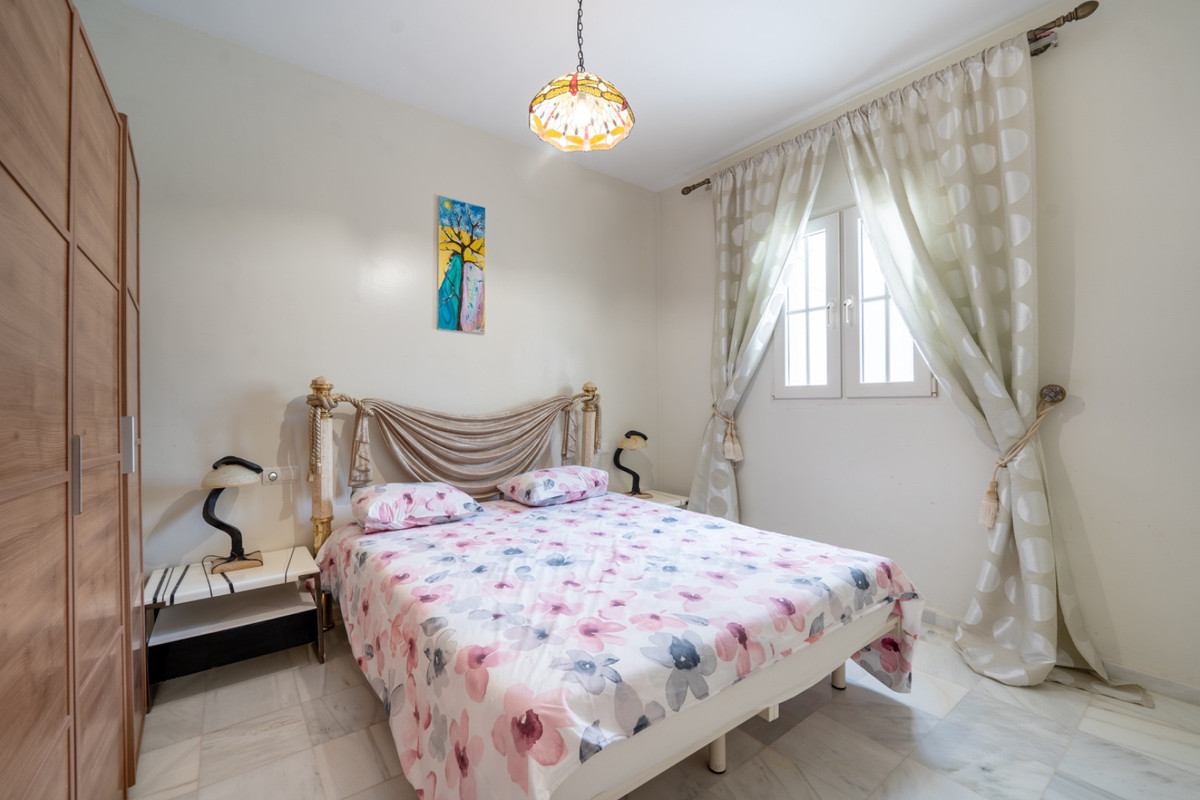 Se vende Finca - Cortijo de 4 dormitorios en Costa Del Sol, Málaga, España