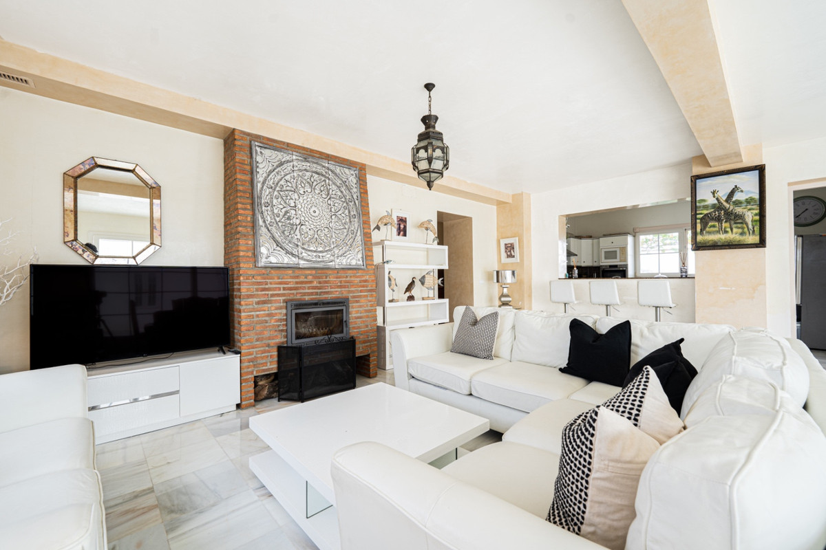 Se vende Finca - Cortijo de 4 dormitorios en Costa Del Sol, Málaga, España