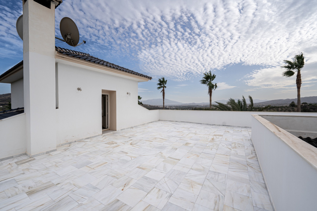Se vende Finca - Cortijo de 4 dormitorios en Costa Del Sol, Málaga, España