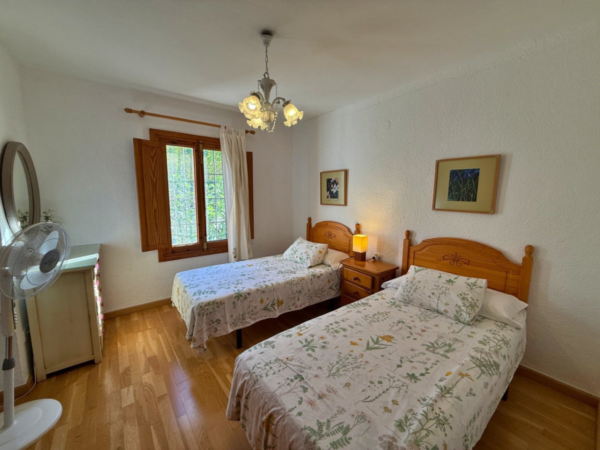 11 Bed Townhouse for sale in Javea Costa Blanca, Alicante, Spain