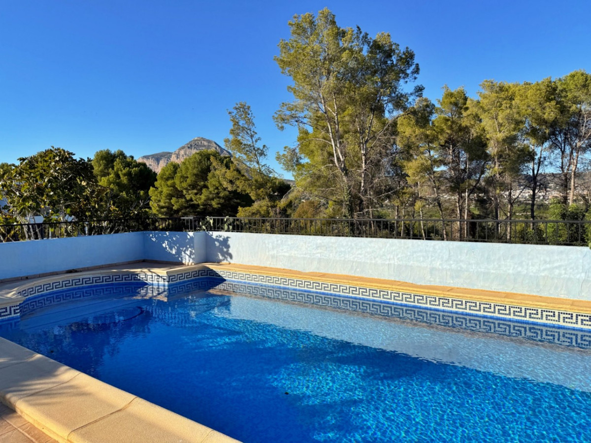 11 Bed Townhouse for sale in Javea Costa Blanca, Alicante, Spain
