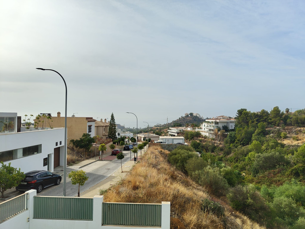 5 Bed Townhouse for sale in Benalmadena Costa Del Sol, Málaga, Spain