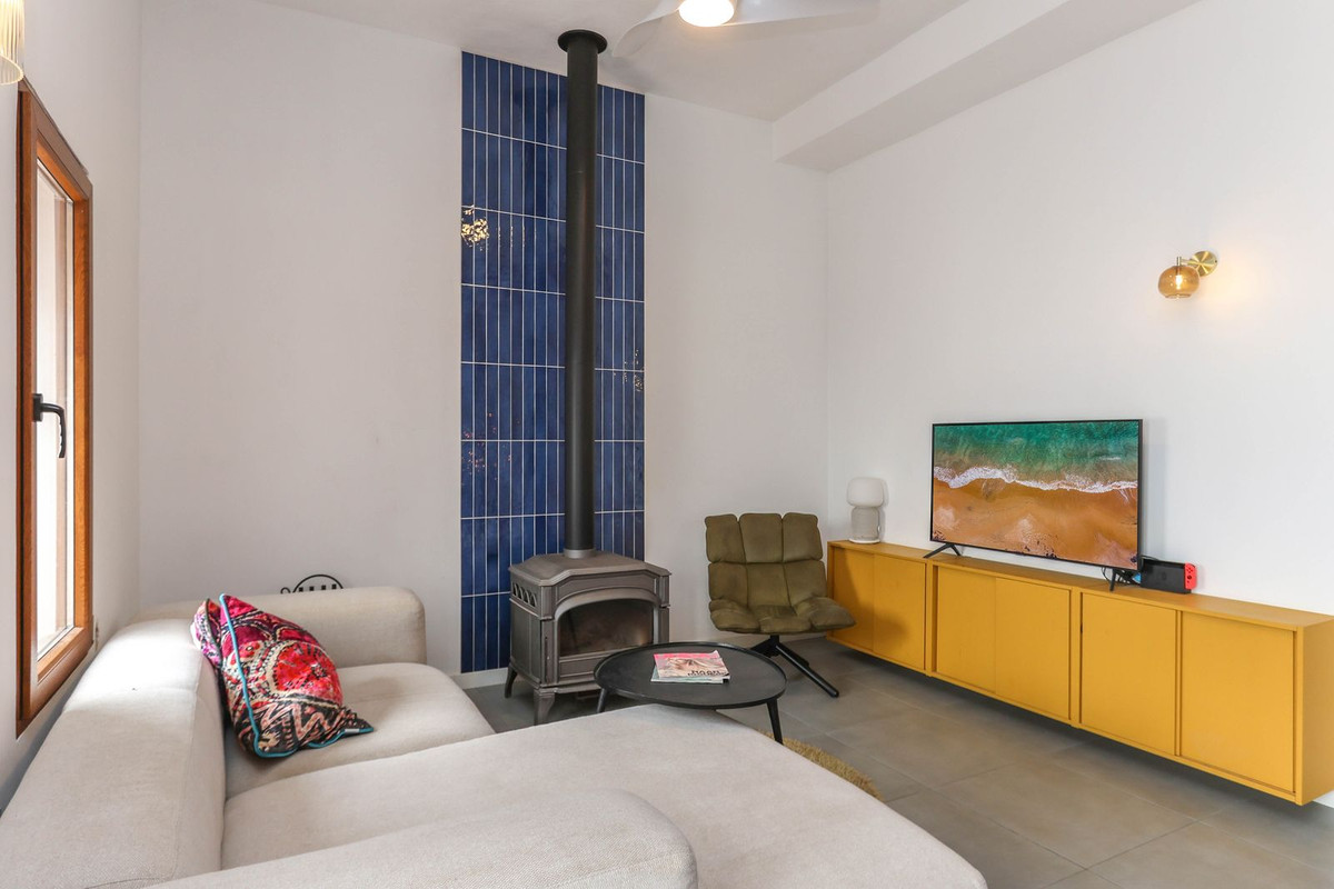 Se vende Cama y Desayuno de 8 dormitorios en Costa Del Sol, Málaga, España