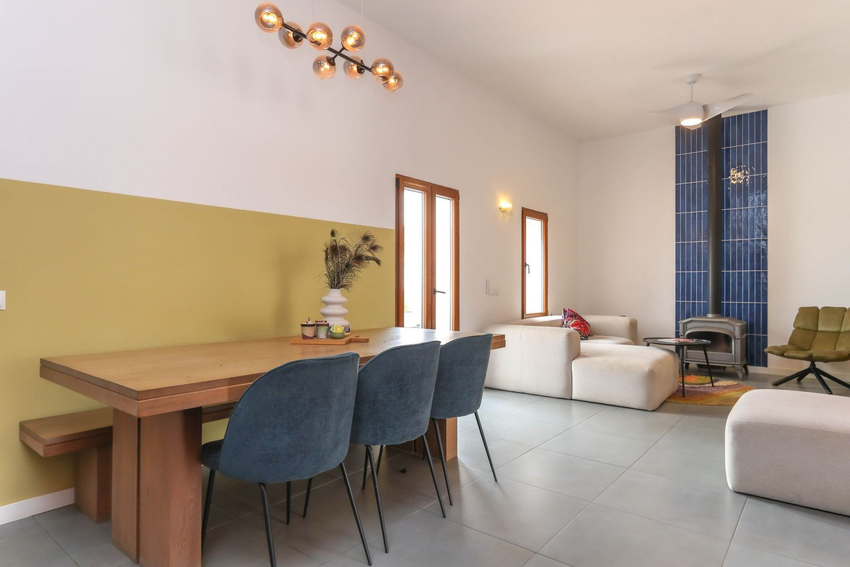 Se vende Cama y Desayuno de 8 dormitorios en Costa Del Sol, Málaga, España