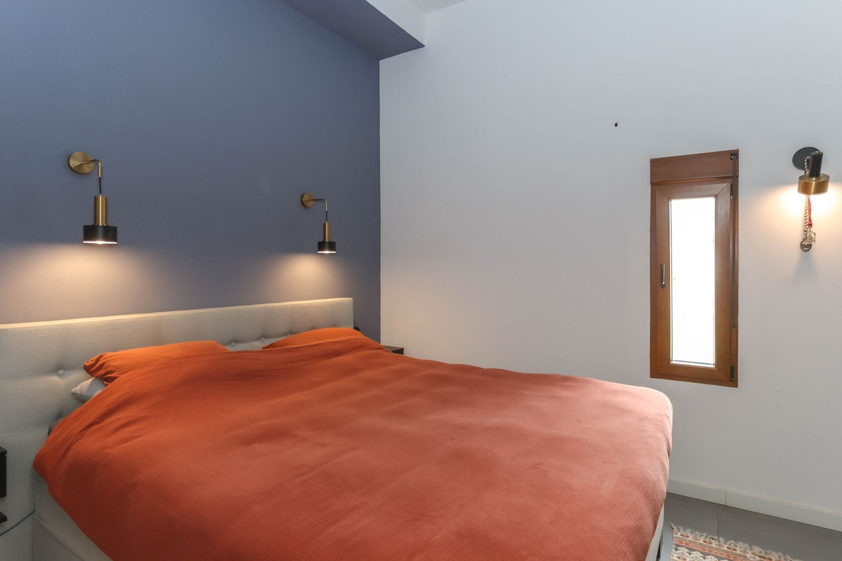 Se vende Cama y Desayuno de 8 dormitorios en Costa Del Sol, Málaga, España