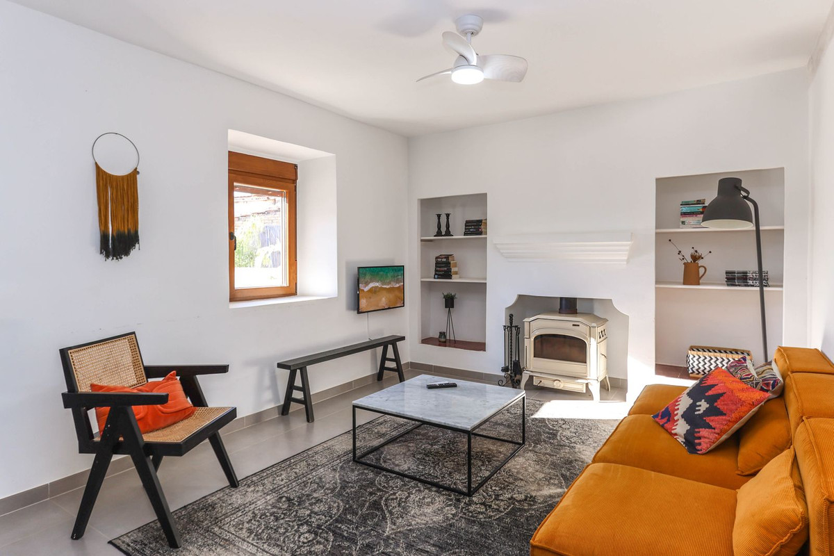 Se vende Cama y Desayuno de 8 dormitorios en Costa Del Sol, Málaga, España