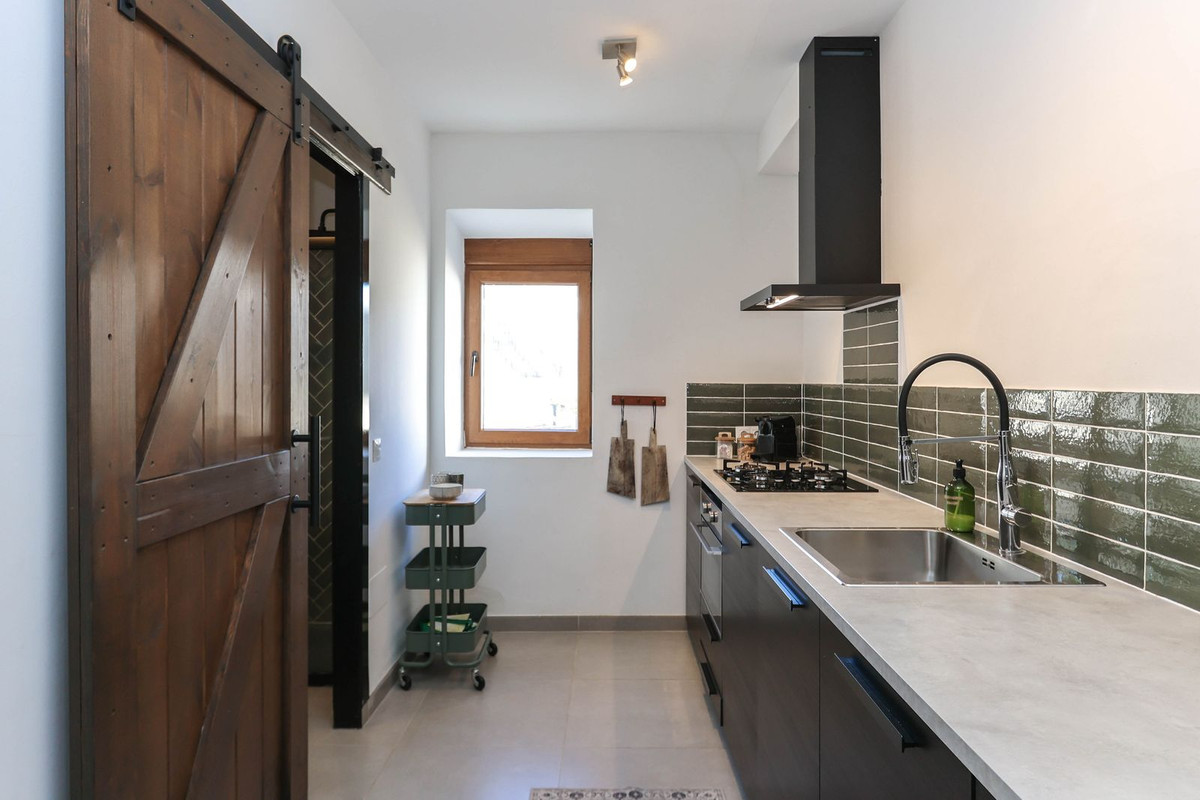 Se vende Cama y Desayuno de 8 dormitorios en Costa Del Sol, Málaga, España