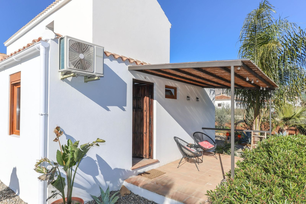 Se vende Cama y Desayuno de 8 dormitorios en Costa Del Sol, Málaga, España