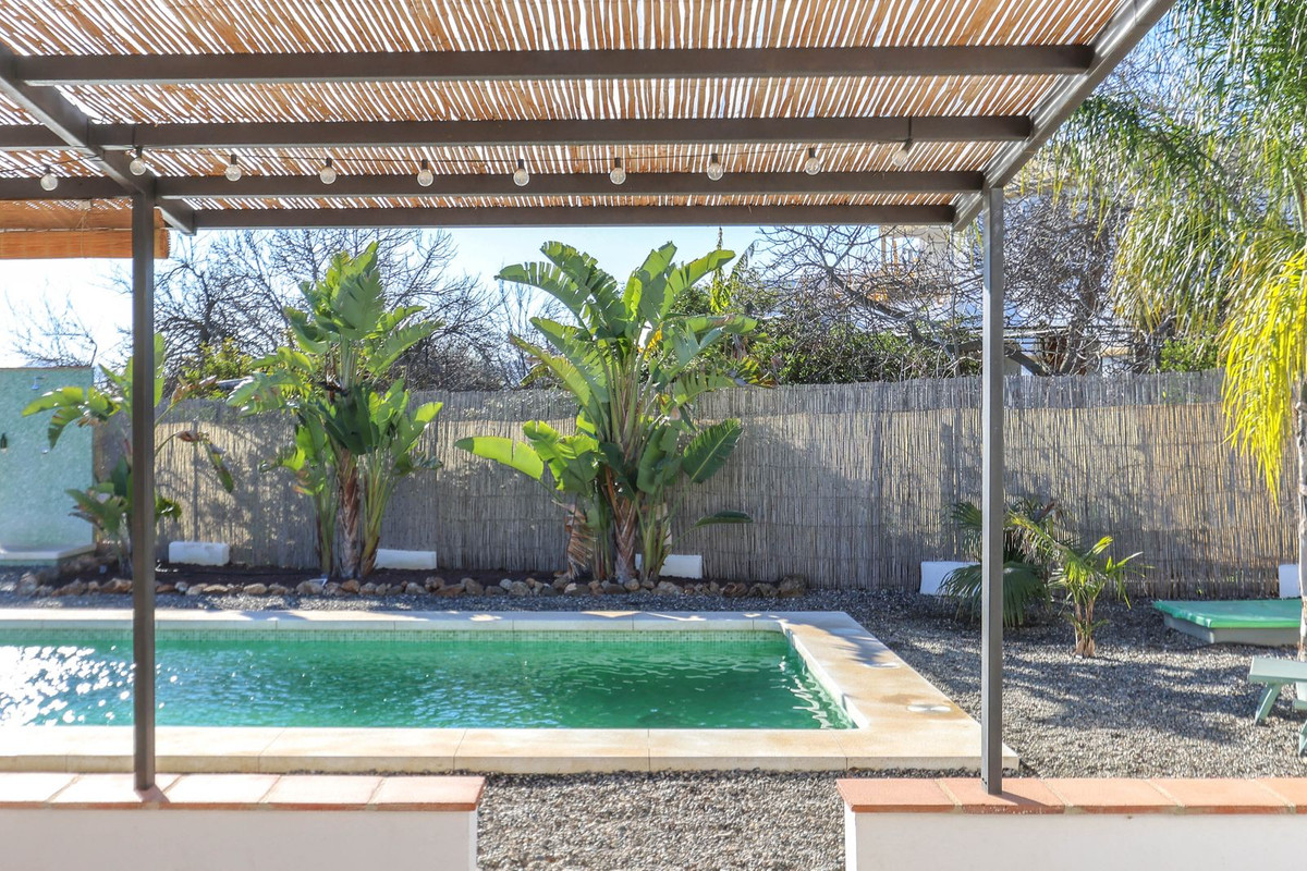 Se vende Cama y Desayuno de 8 dormitorios en Costa Del Sol, Málaga, España