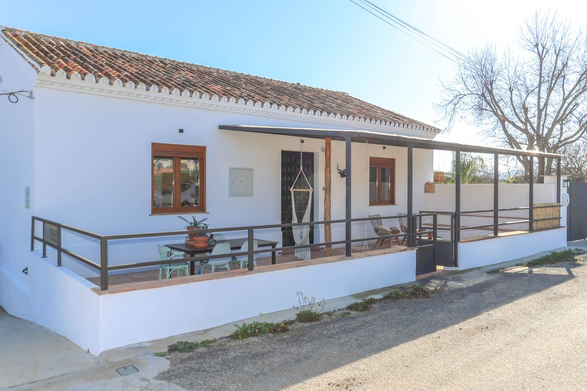 Se vende Cama y Desayuno de 8 dormitorios en Costa Del Sol, Málaga, España